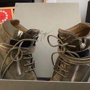 GIUSEPPE ZANOTTI Sneakers